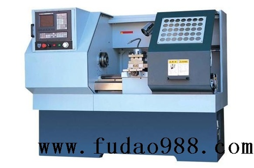 廣州南方數(shù)控車床 CNC6136-2
